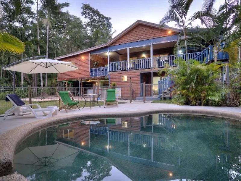 Bed & Breakfast Daintree Village Hideaway